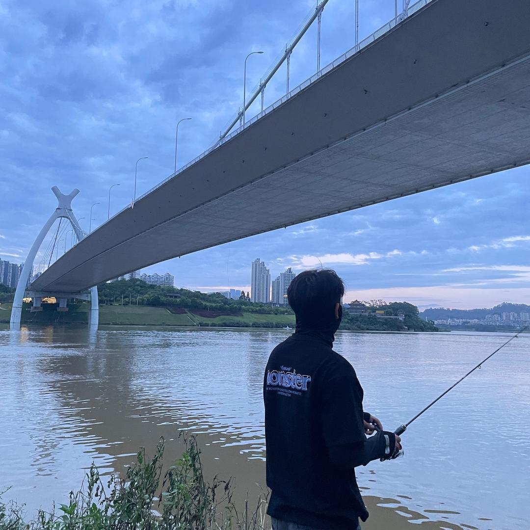 易海🎣