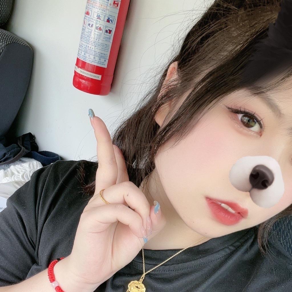小小茜