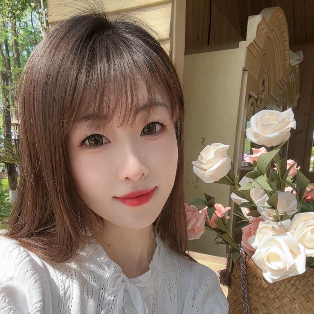 小奶茶🥤