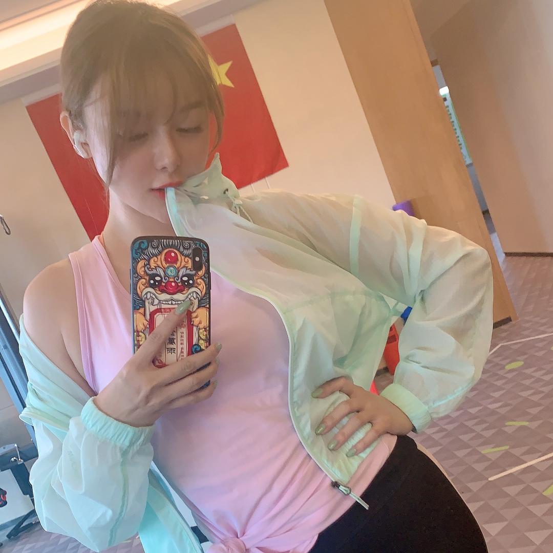 张潆尹