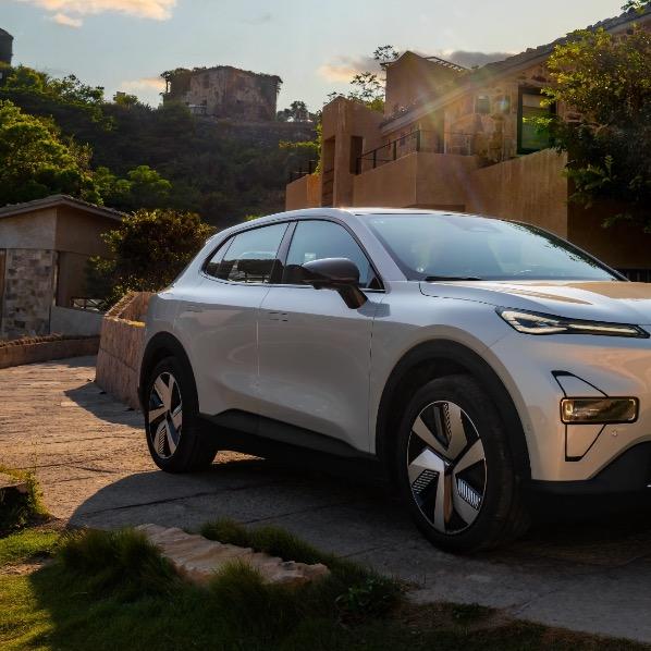 深深蓝蓝说汽车-盈裕