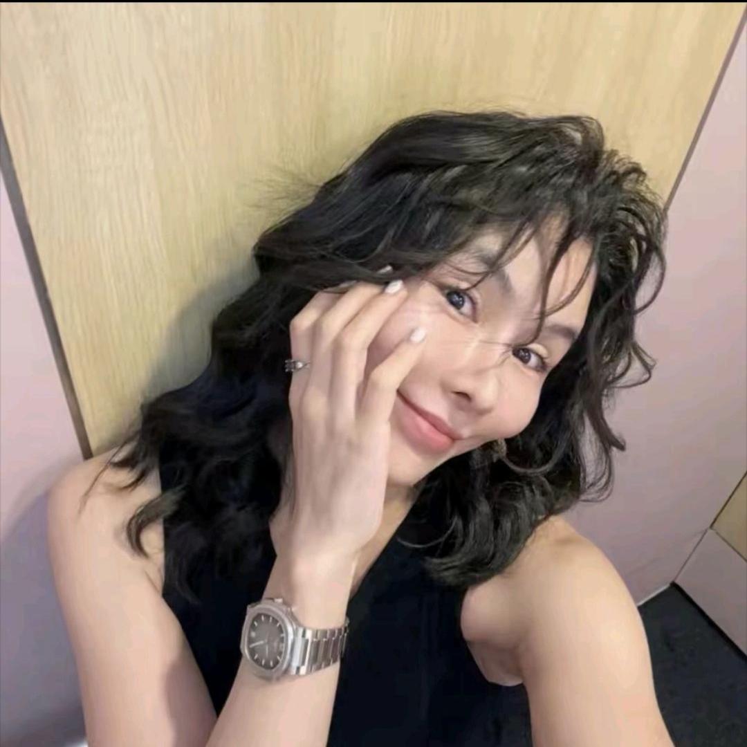 侯點點【爆款穿搭】