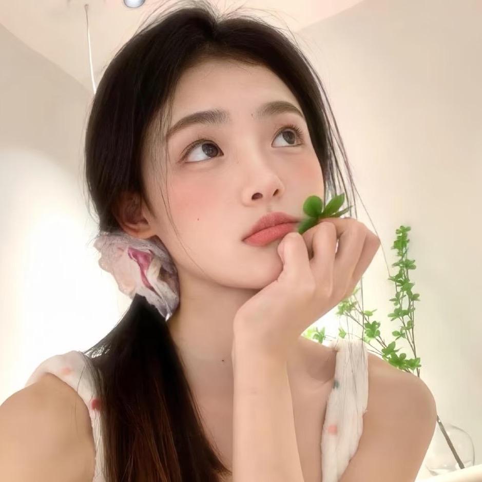 .ฅ