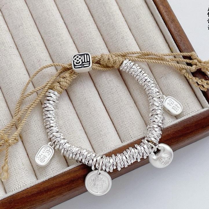 武汉时尚银饰批发