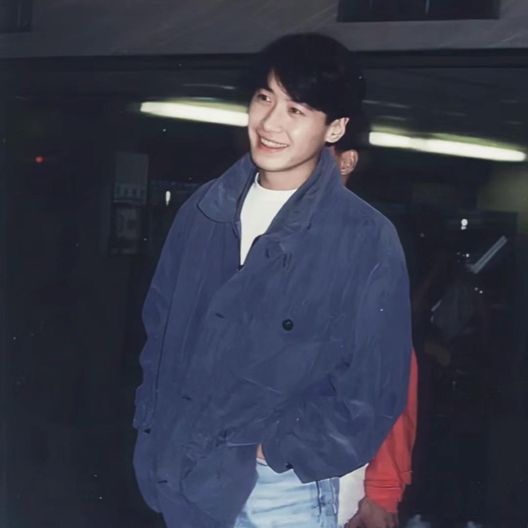 江砚-