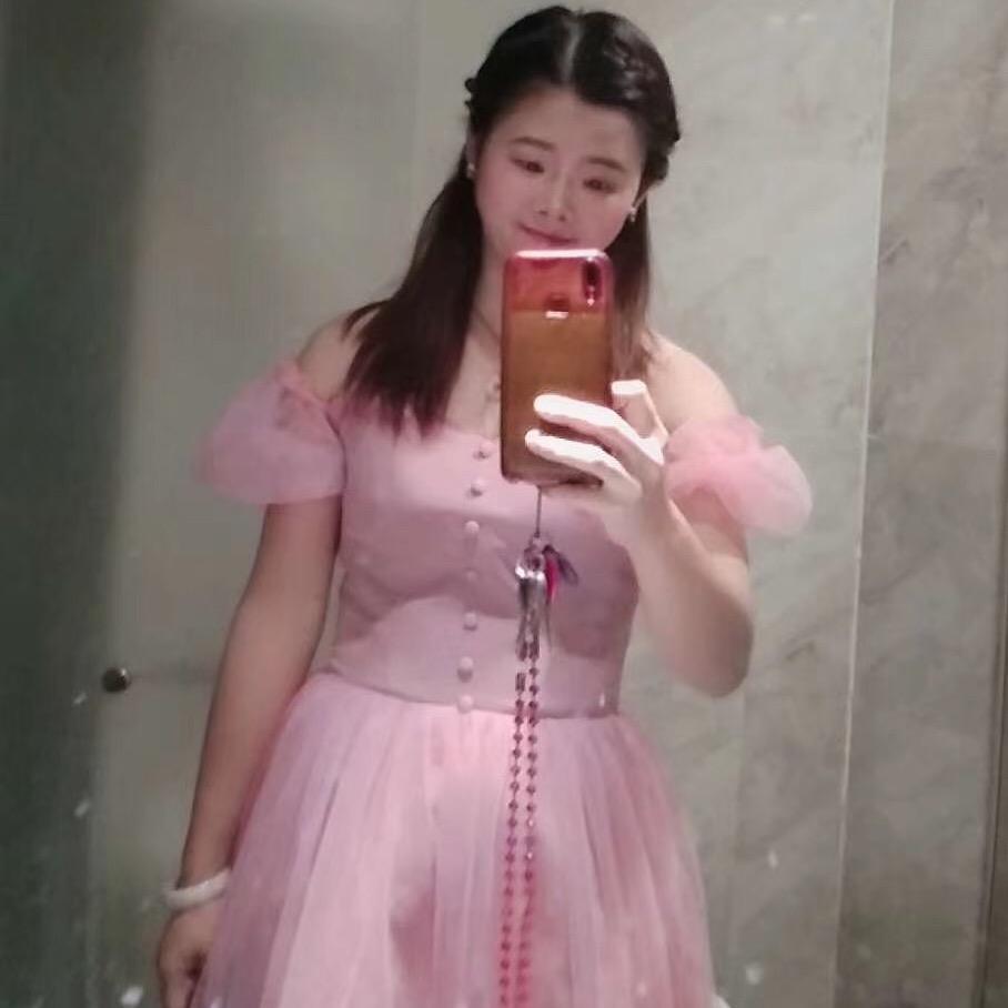 娜娜