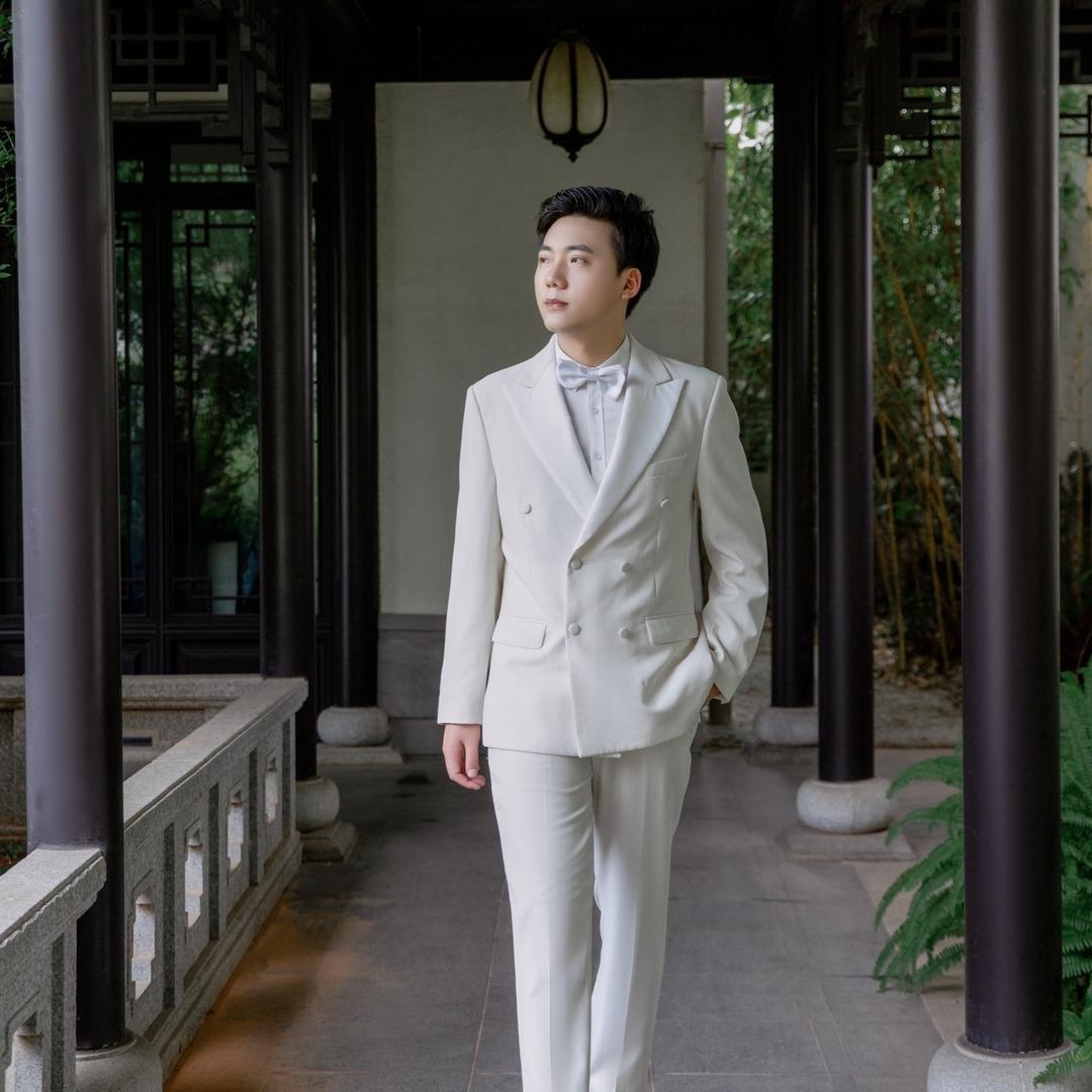 H杰
