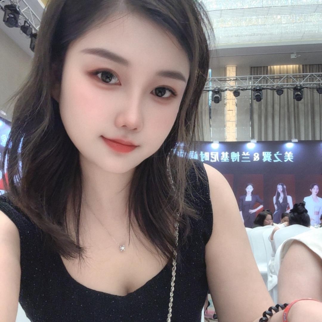 🥀小美好🎶💕