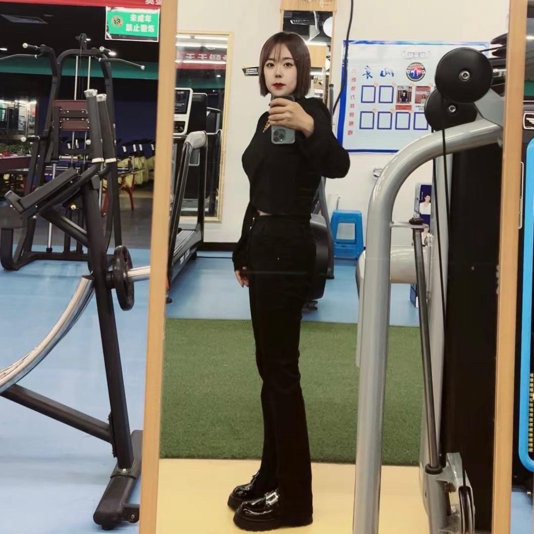 奥盛健身会馆莎莎