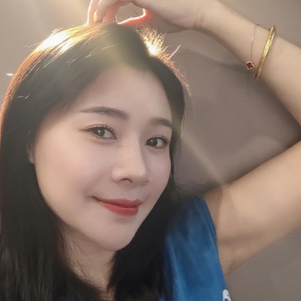 我是不务正业的老板娘(凹凸餐饮)