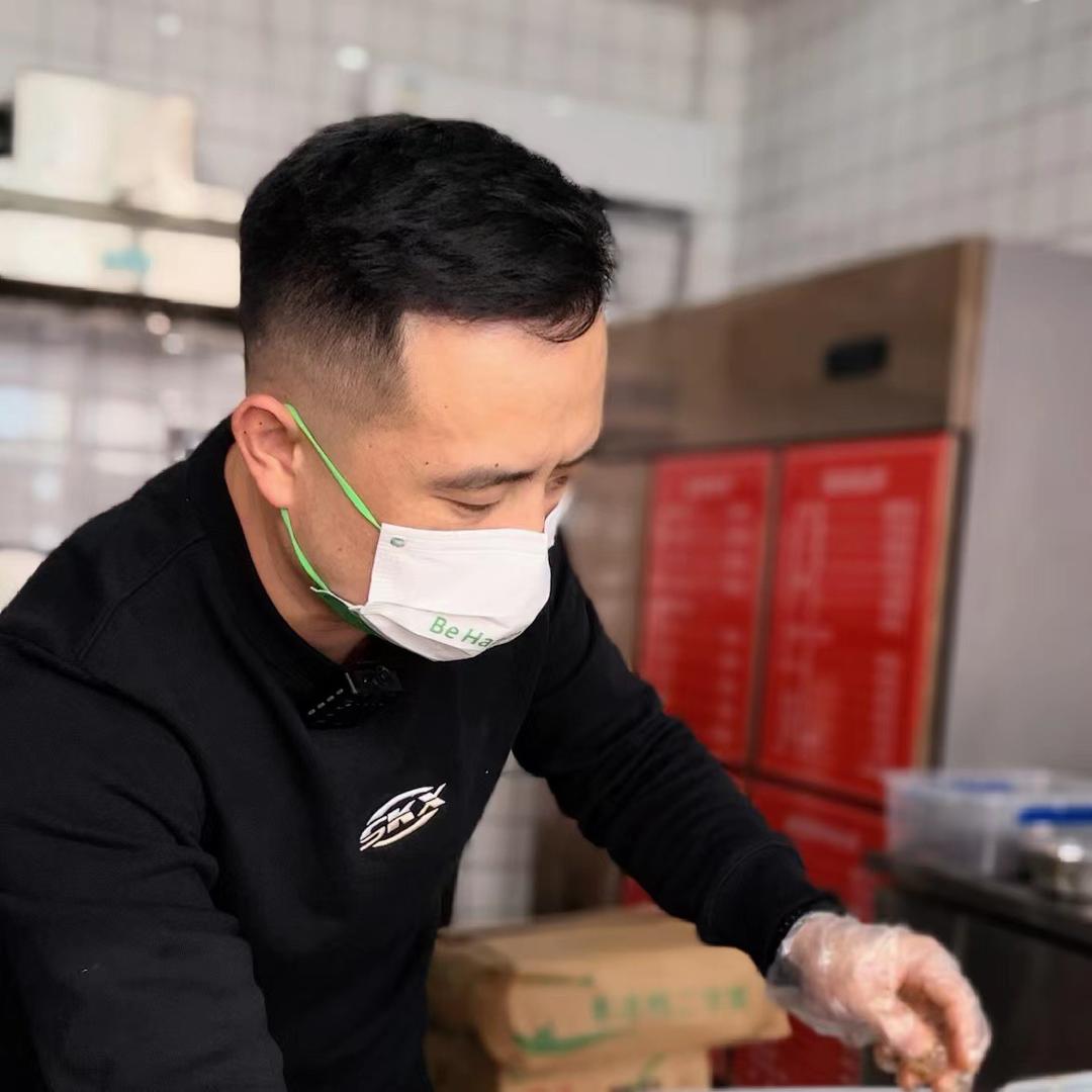 吖里个鸭牛小趴宠粉号