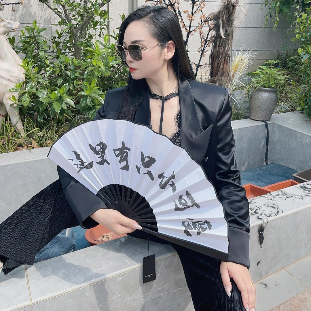 刘秀艺术团👑小刘秀