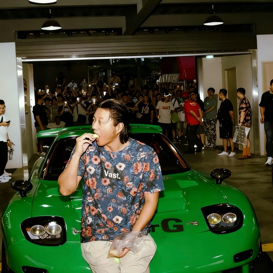 忧郁的车贩