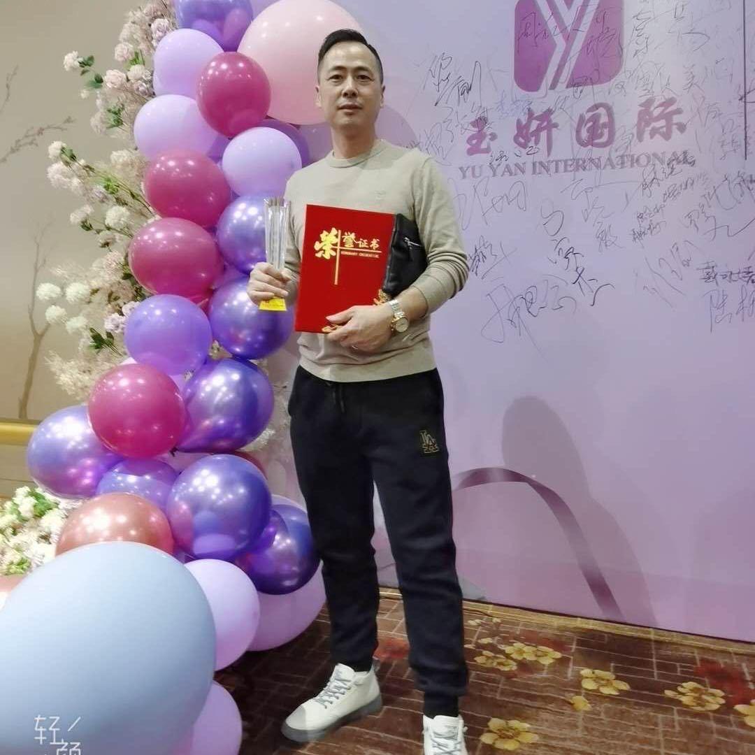 月老墨周周