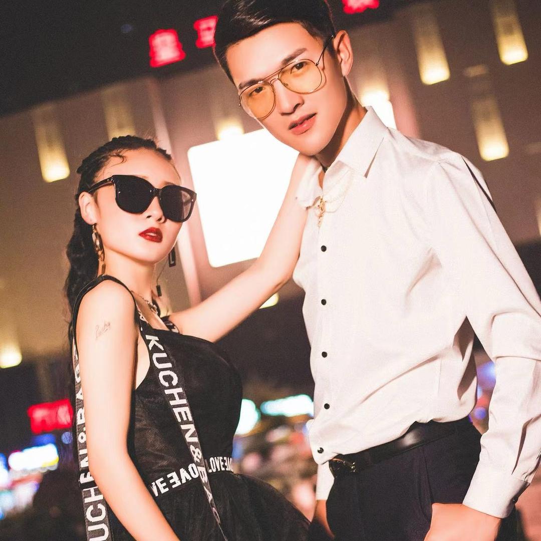小六（李小宛）