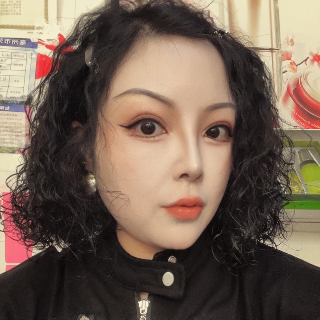 丹丹美妆