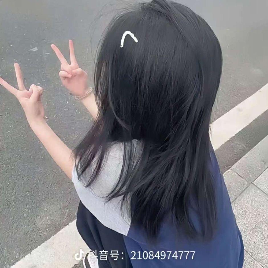 佛前莲花开三朵
