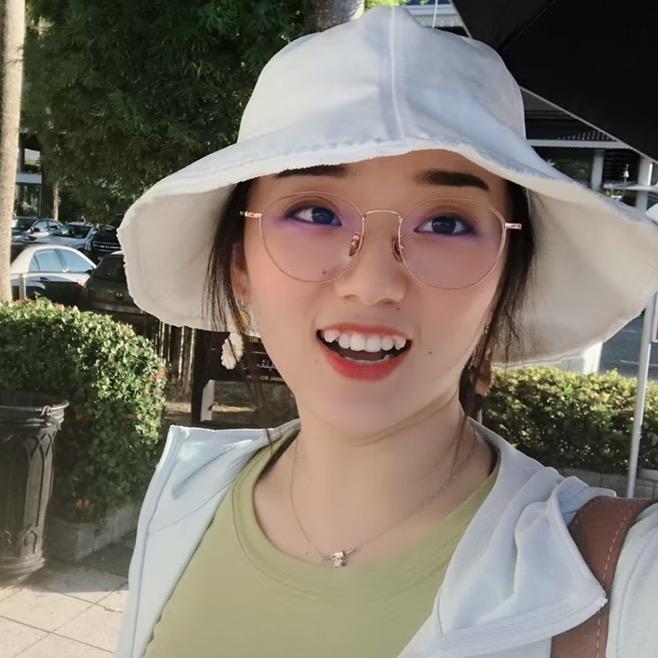 露西西（坐月子中）