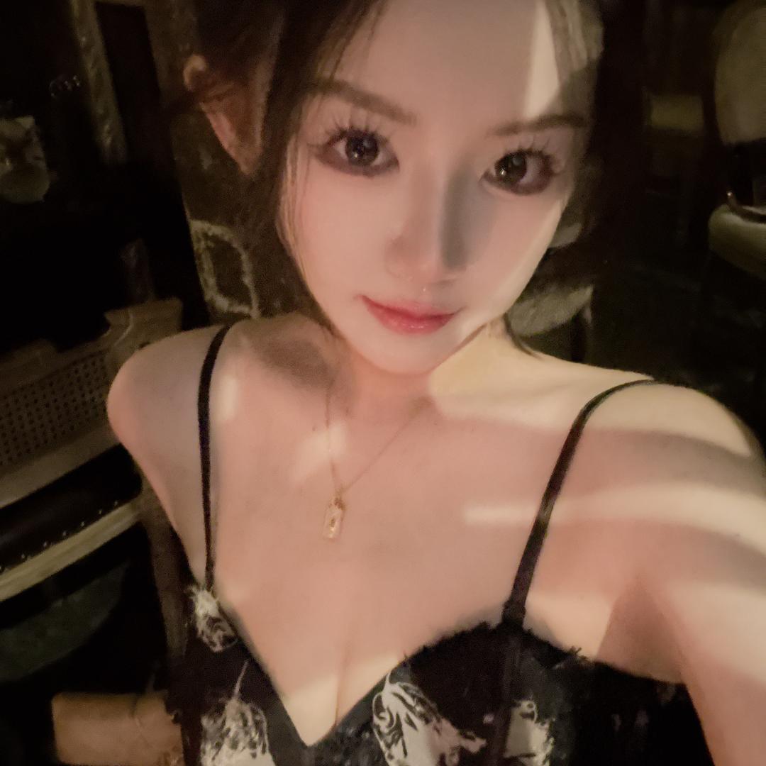 星然（饿爆了）