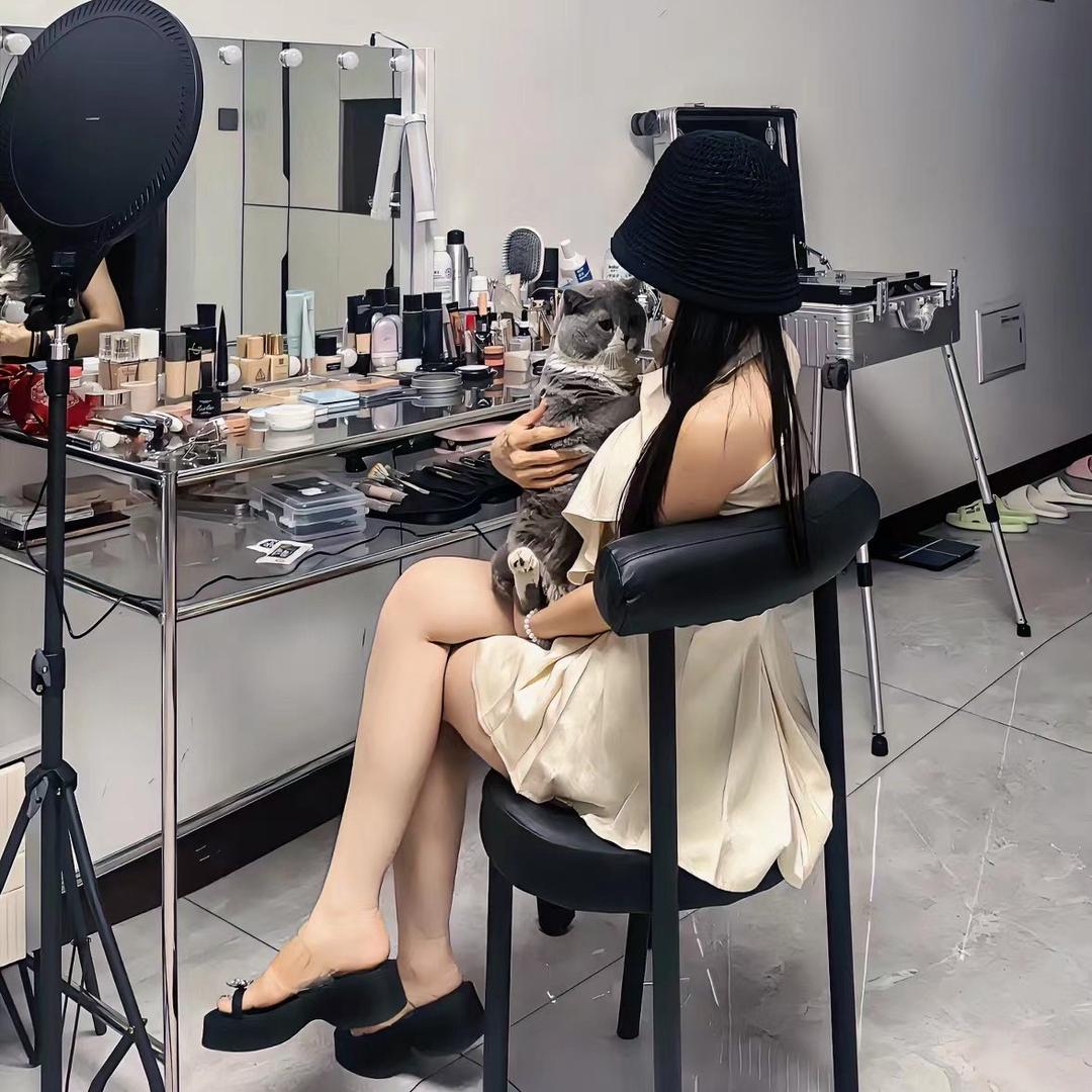 七恩化妆工作室官方号