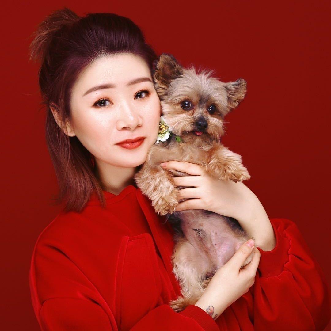 Liz霗