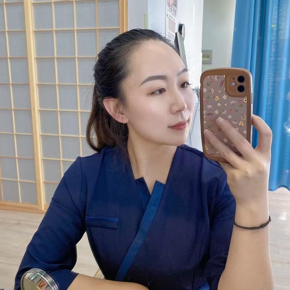 嘿，我是小万