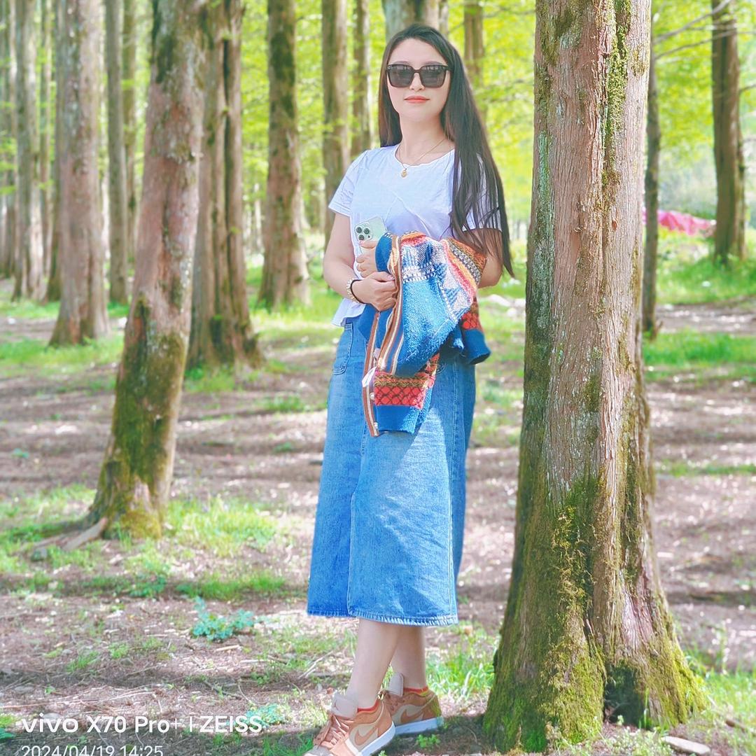 V小莹莹