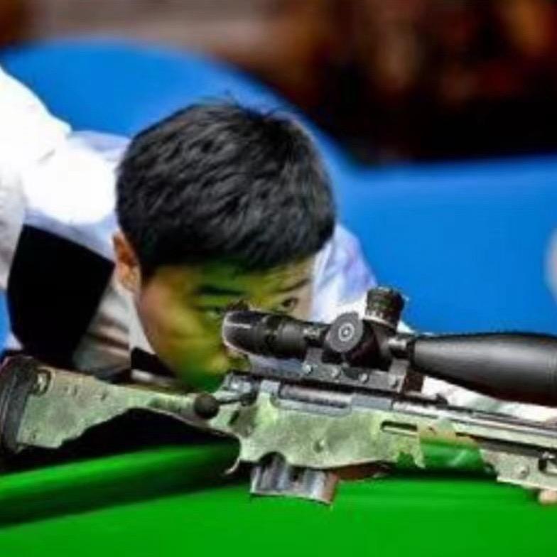 国心桌球小何教练