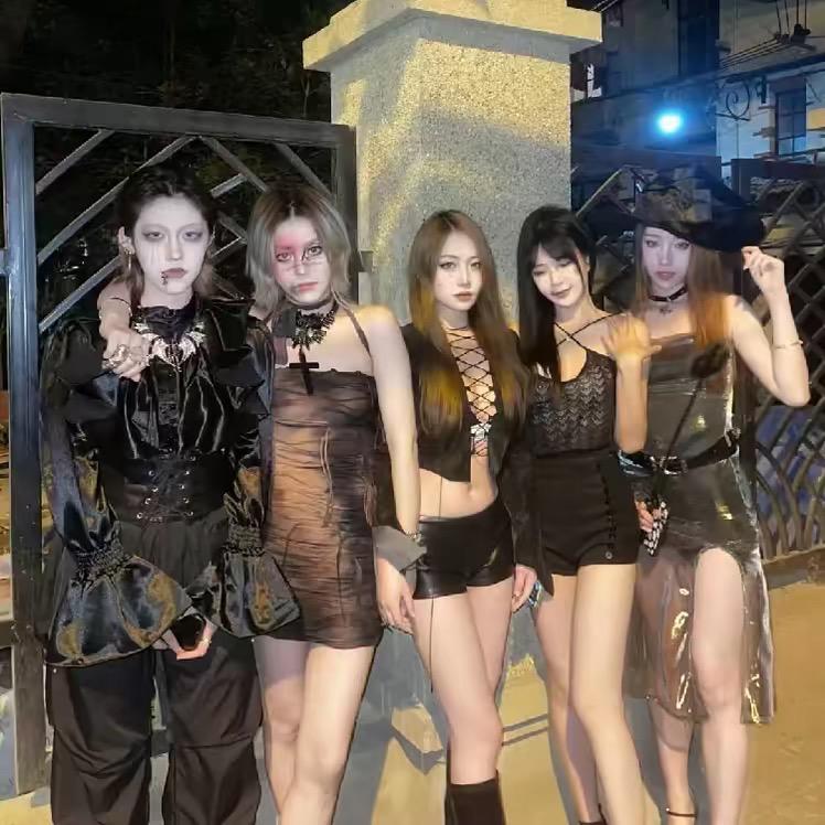 心动女团网红搭子体验馆