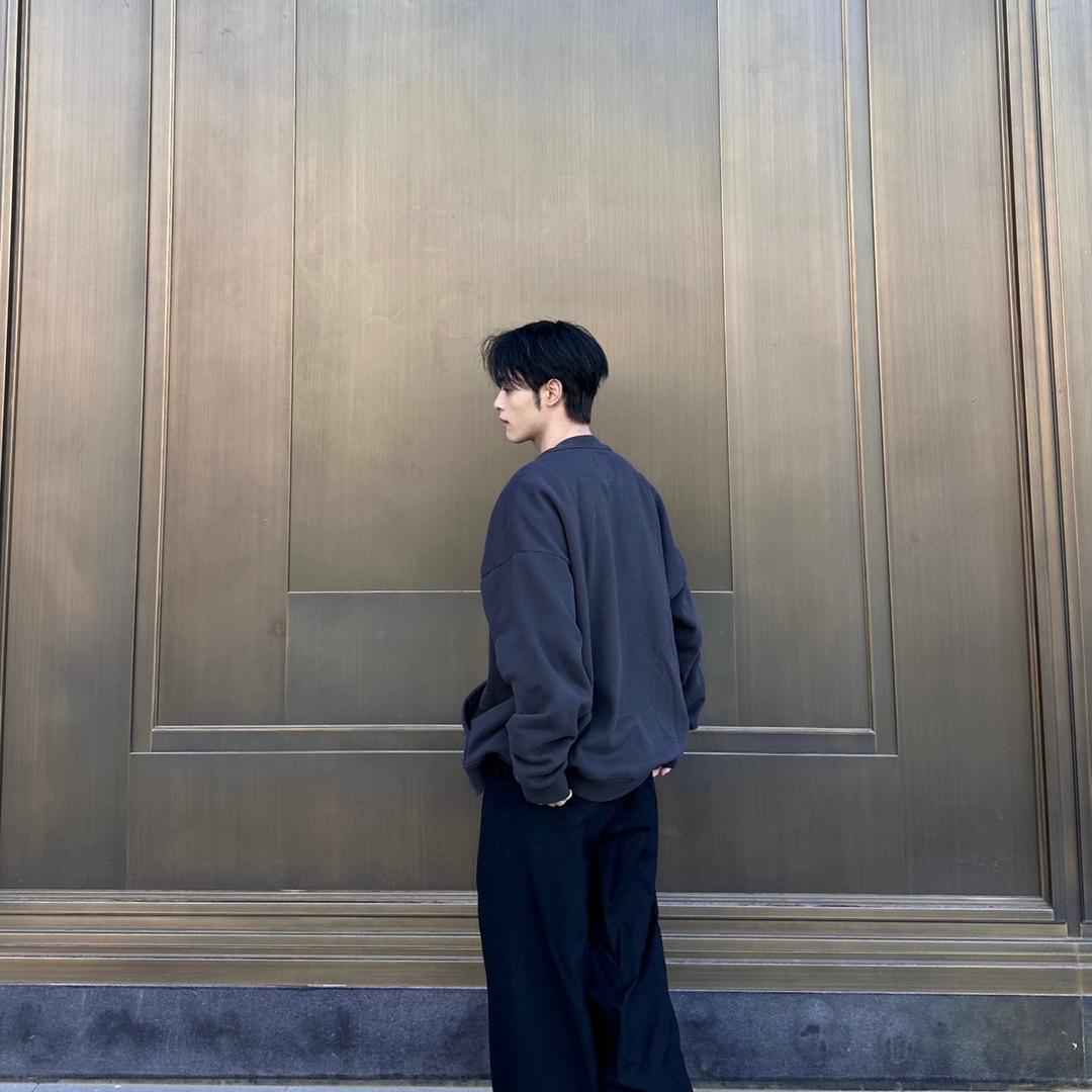 谦谦👀