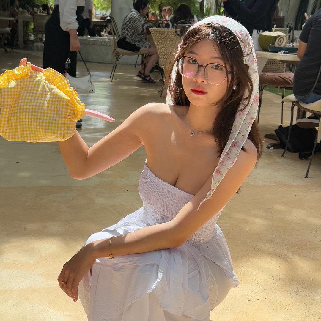 妮妮妮妮妮