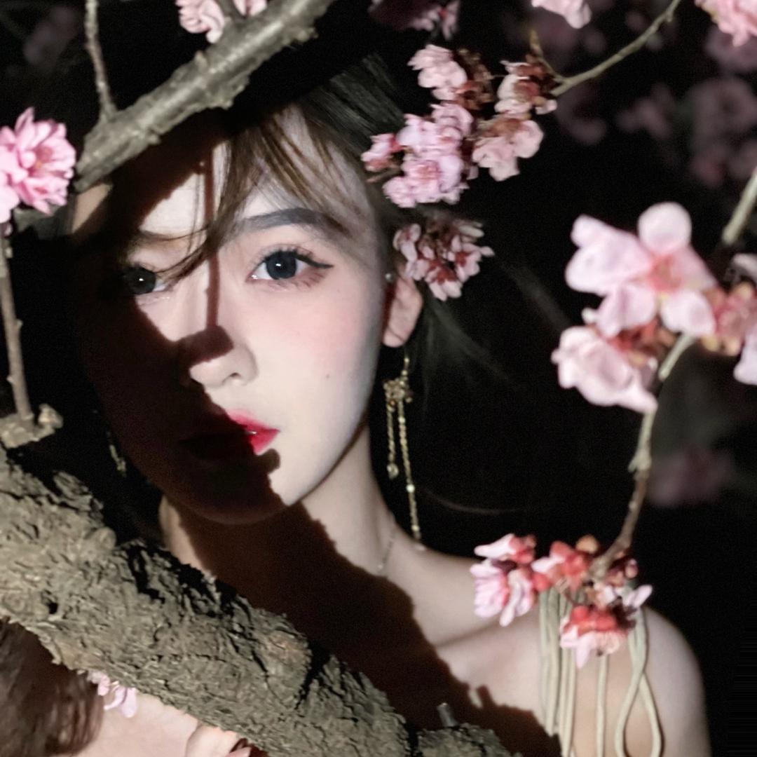 赵赵_.