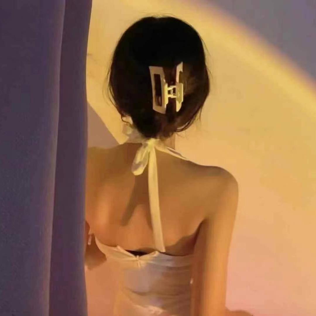莎ᥫᩣ