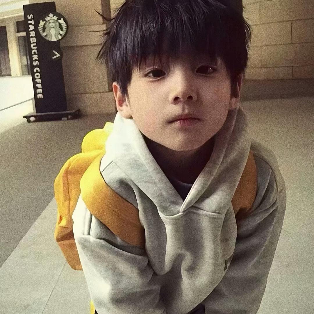 L.小李好困