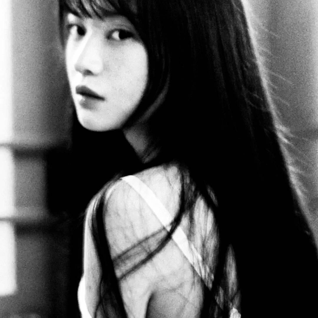 败 美 人