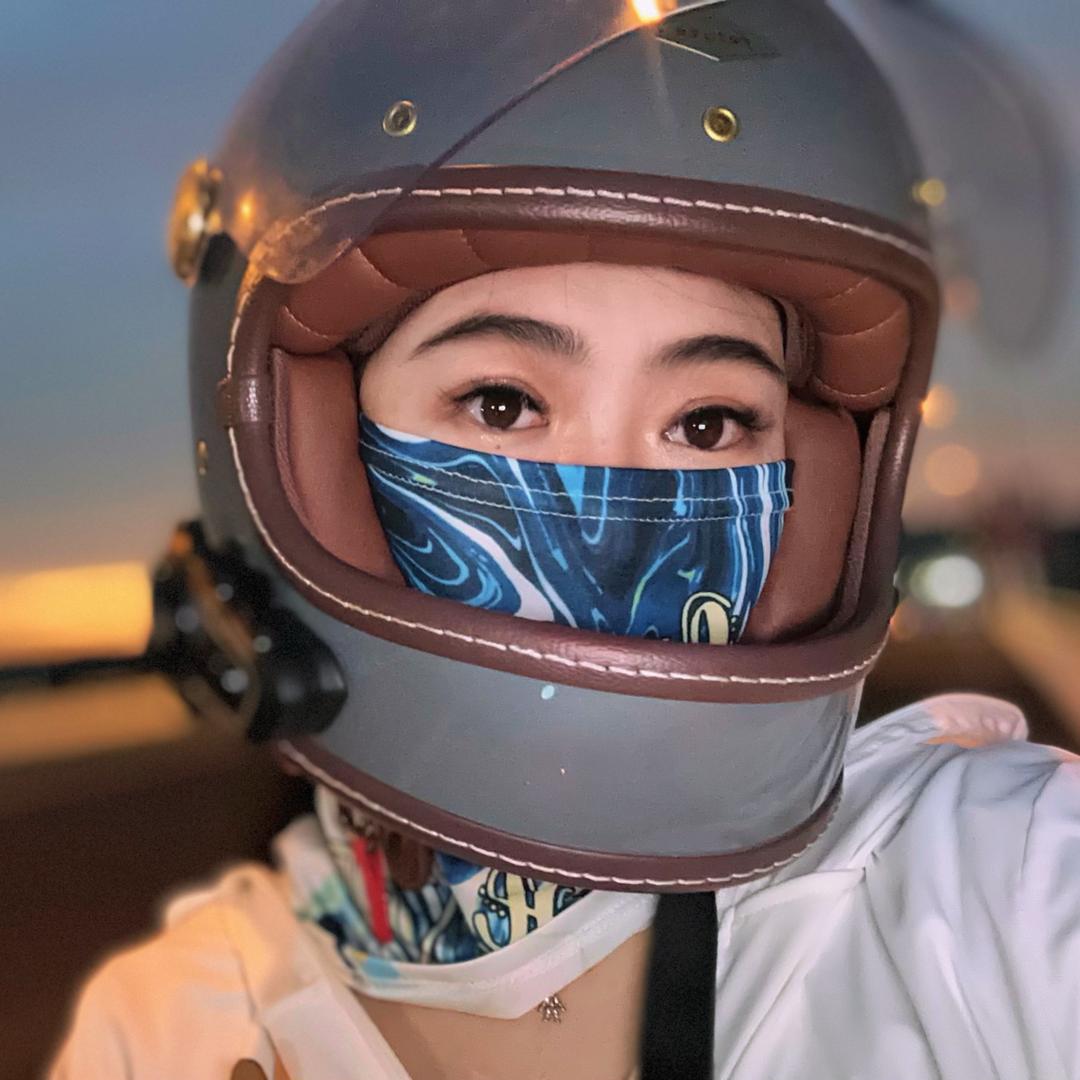 小石骑不快🏍️