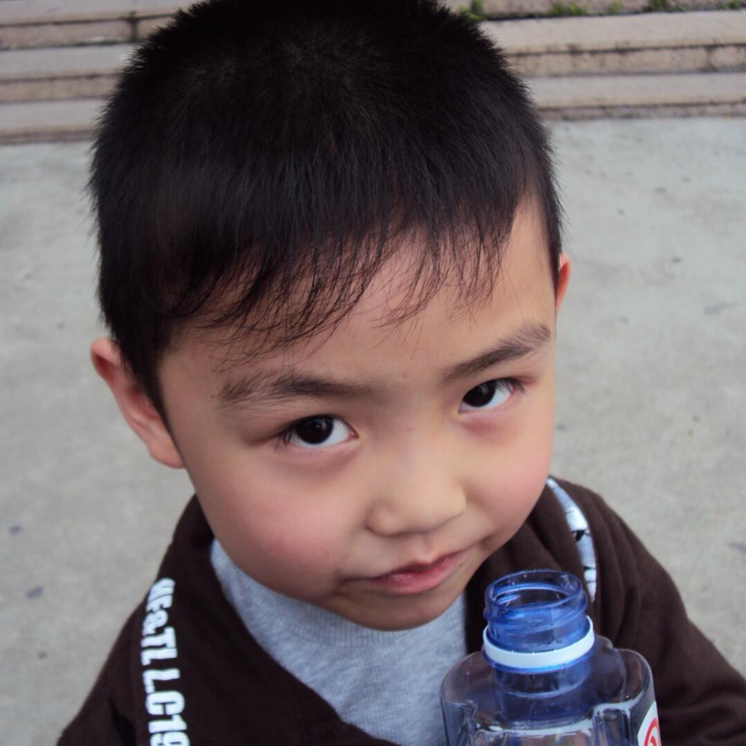 不会二胡的小陈