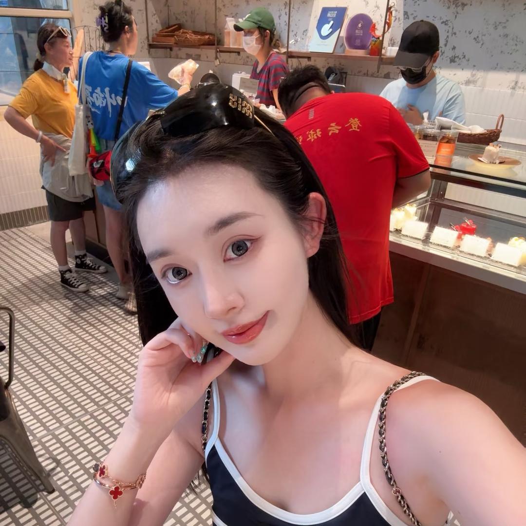 阿晴-