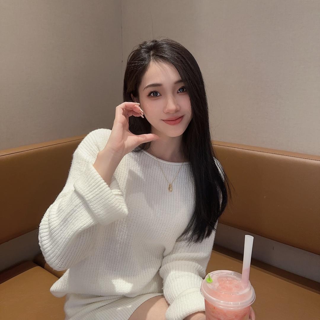 八月家原创女装