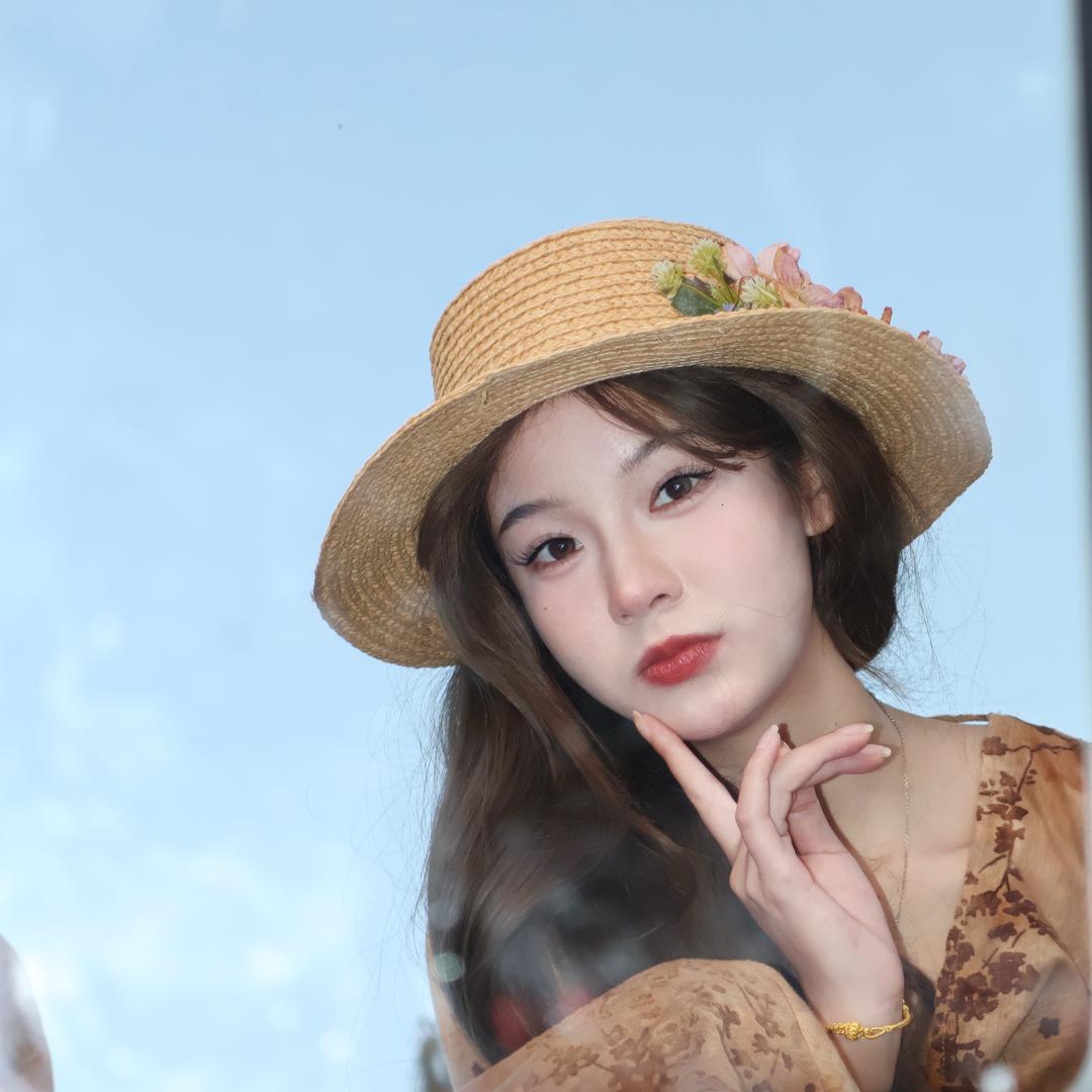 芳芳子