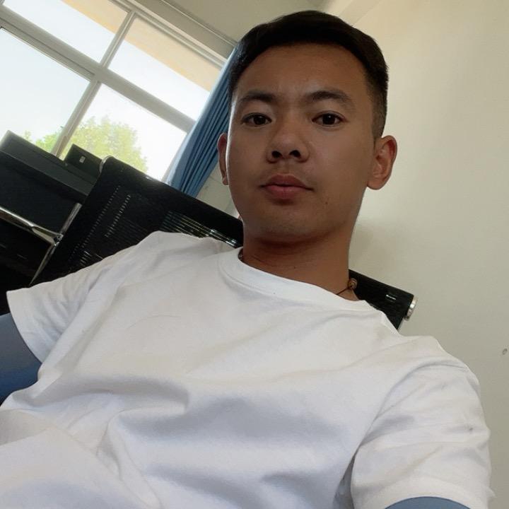 成栋