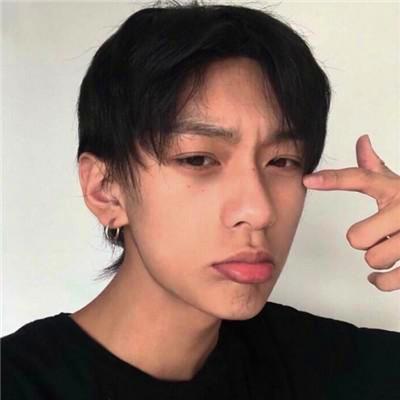 クールな小さな男
