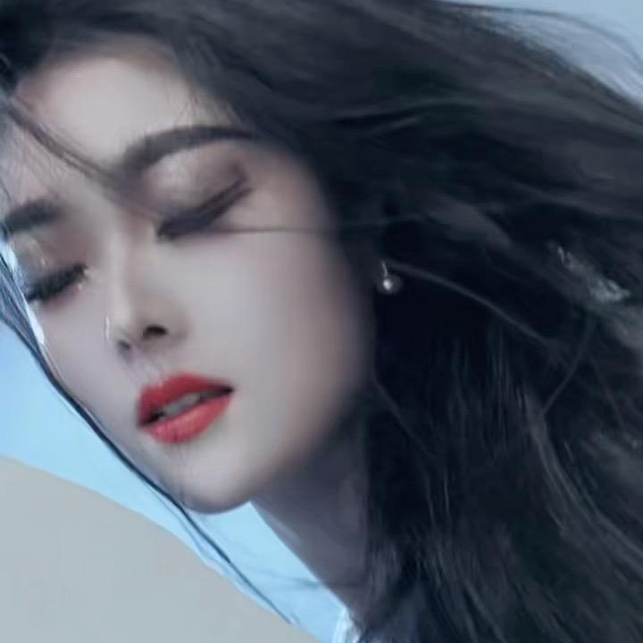 你好：单身一人😊😊✌✌✌✌