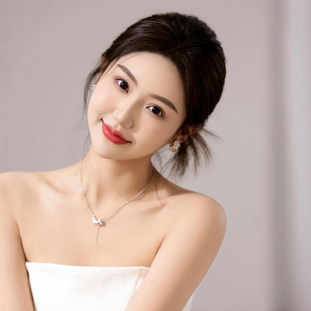 美丽性感大蟑螂