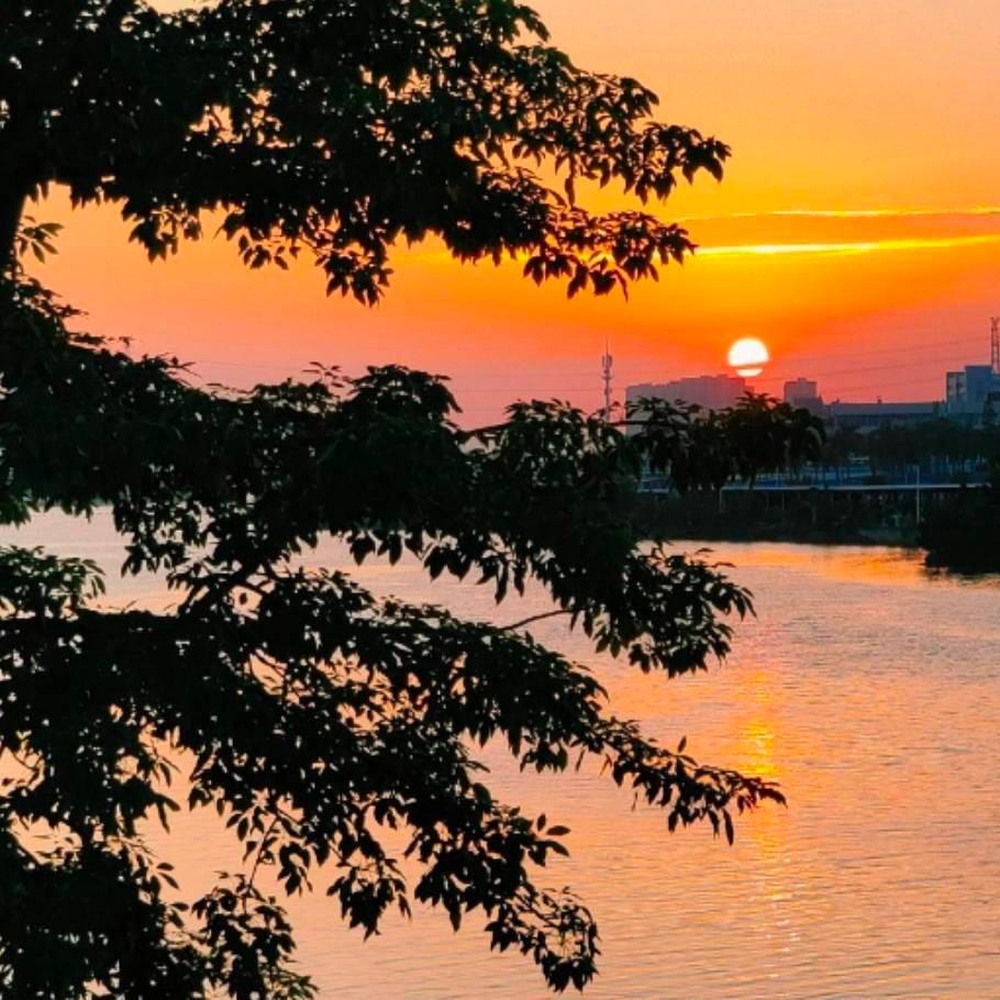 深资专业iPad维修📱快递寄修