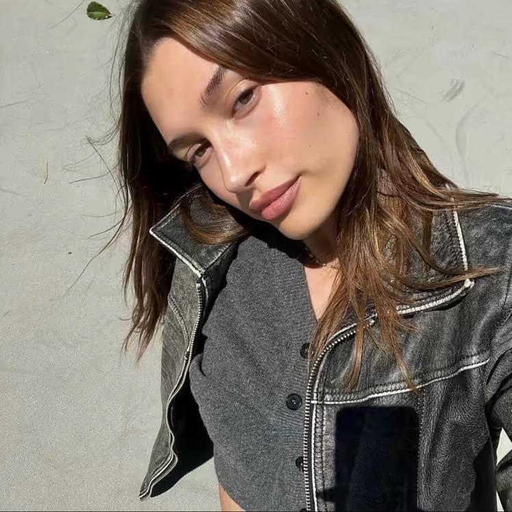 Y. .