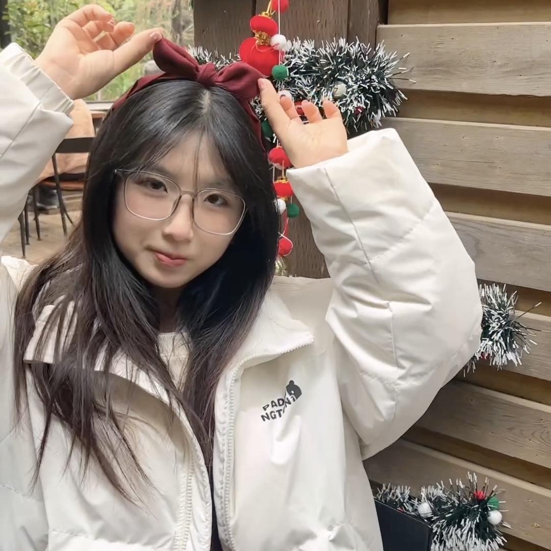 菜菜💫