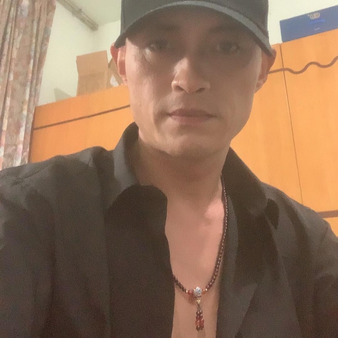 ¥@烟酒🙈度💕余生🧎🏿‍♂️