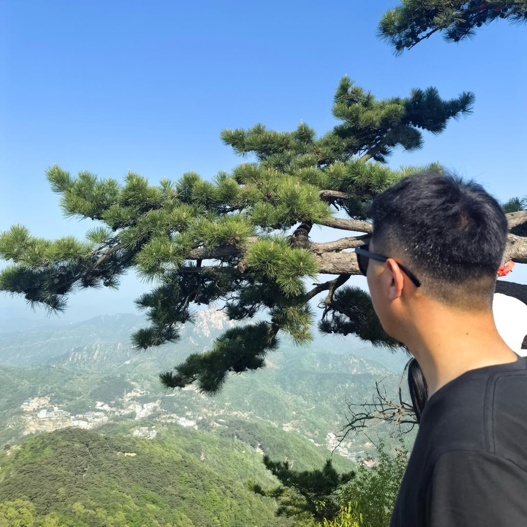 AAAA小郭开挖掘日常