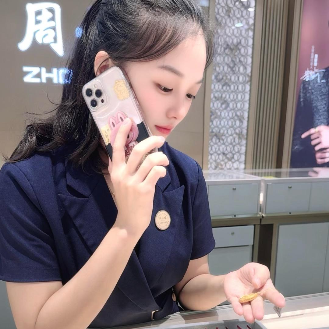 宸宸-周六福珠宝(安溪一店)